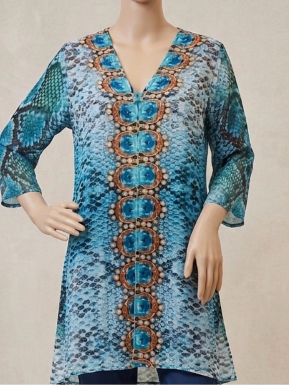 Turquoise Printed V-Neck Women's Tunic with Center Medallion